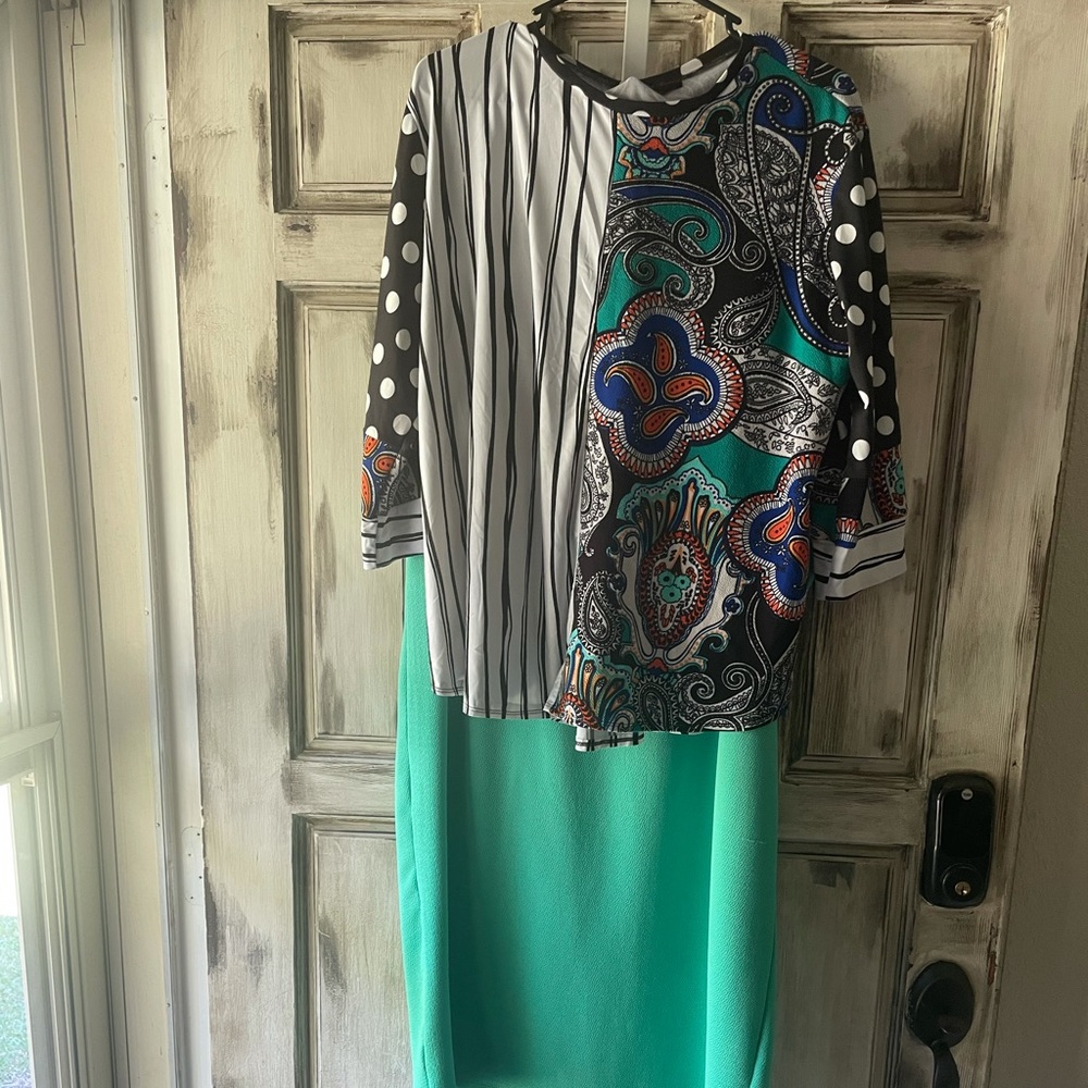 Sew Modest Top and Skirt Set. Size 3X